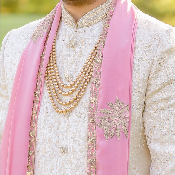 Groom  Sherwani - Picture 8 of 9